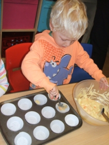 rydal-day-nursery-clevedon-child-baking-food